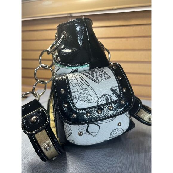 Cowgirl Trendy Purse - Picture 5 of 7